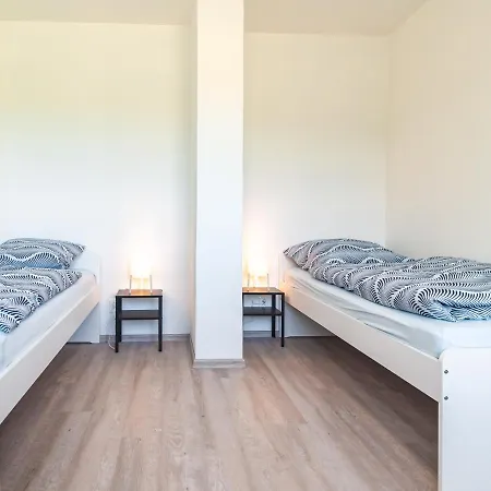 Na Nove Apartmanhotel 3*